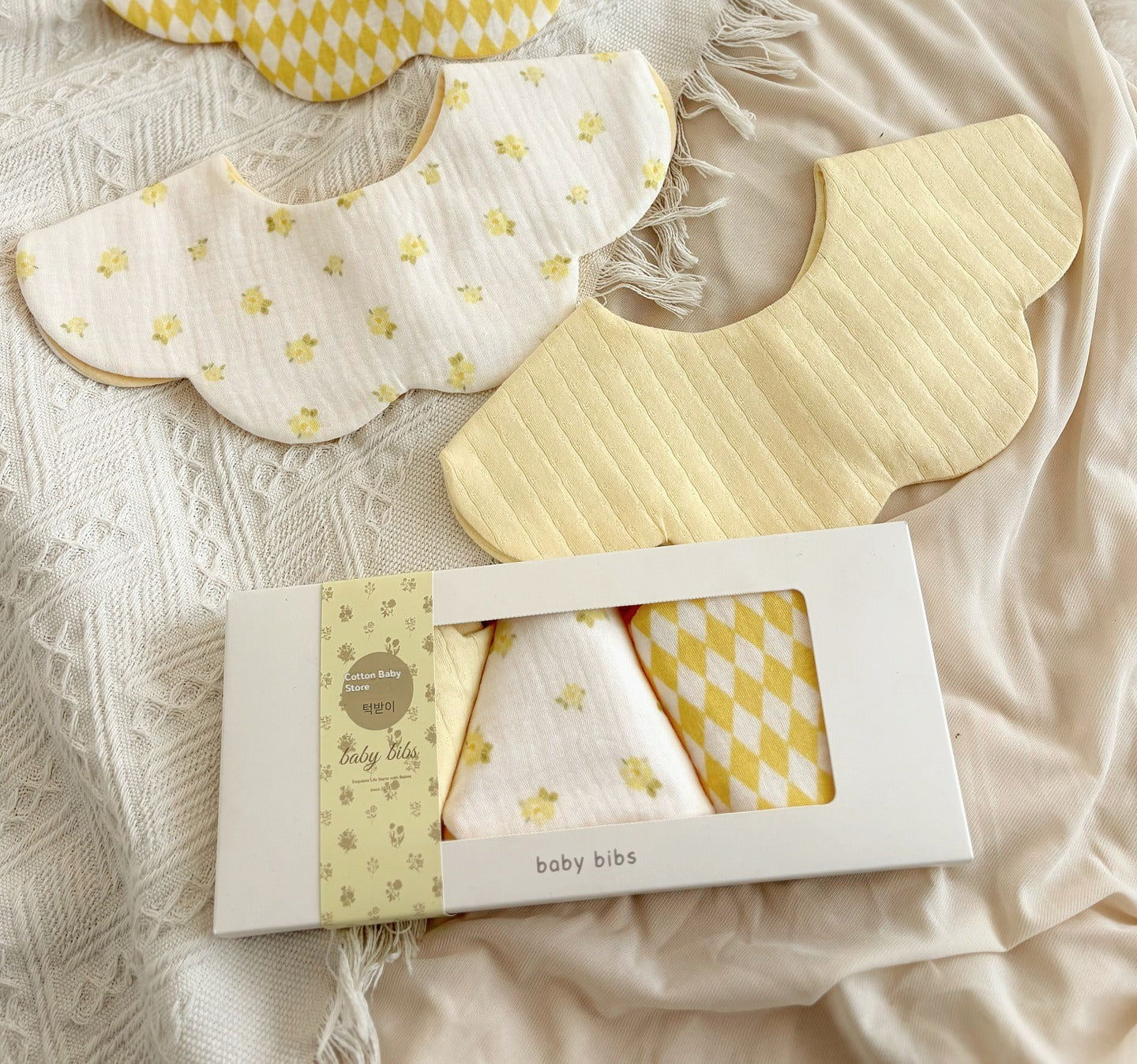 Sunshine Bow Bib Set Of 3