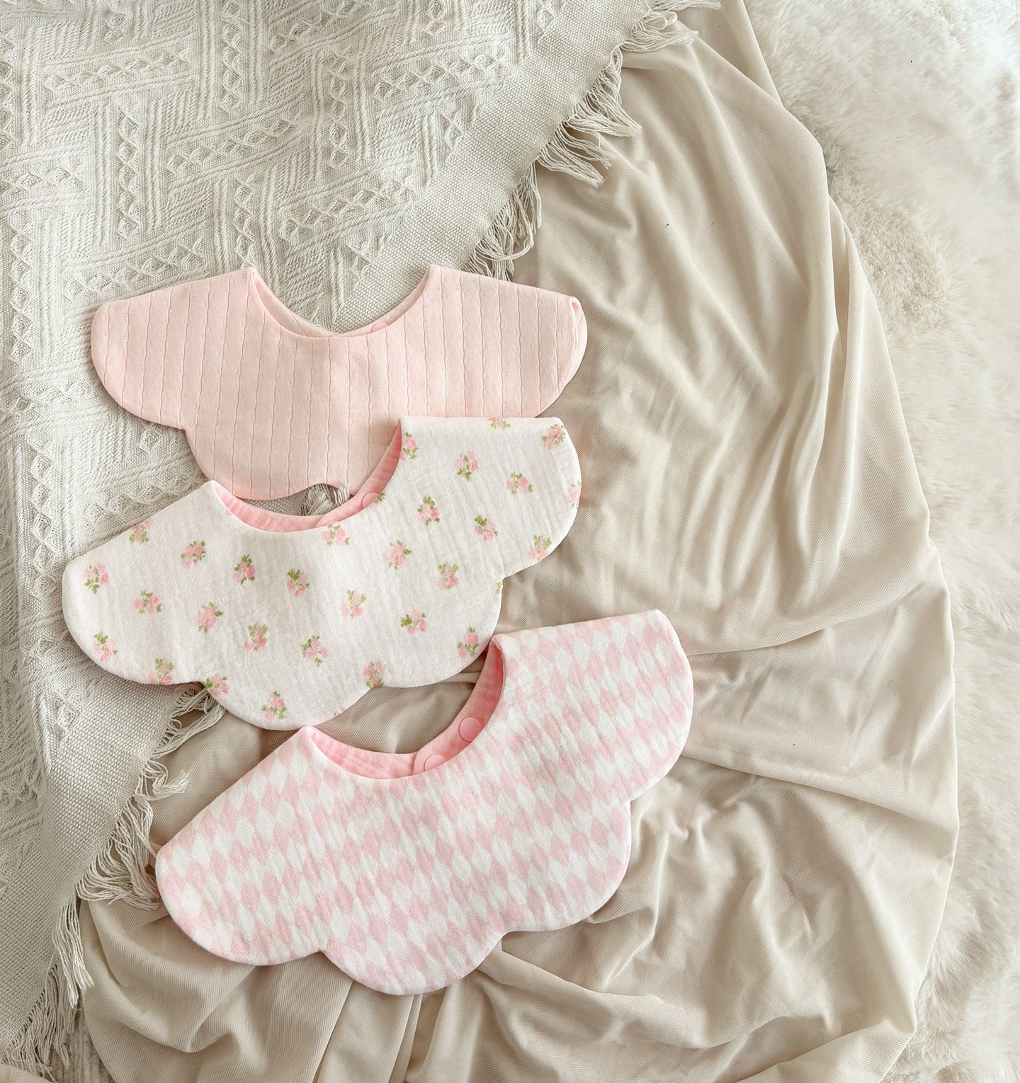 Blush Bunny Frill Bib Set Of 3