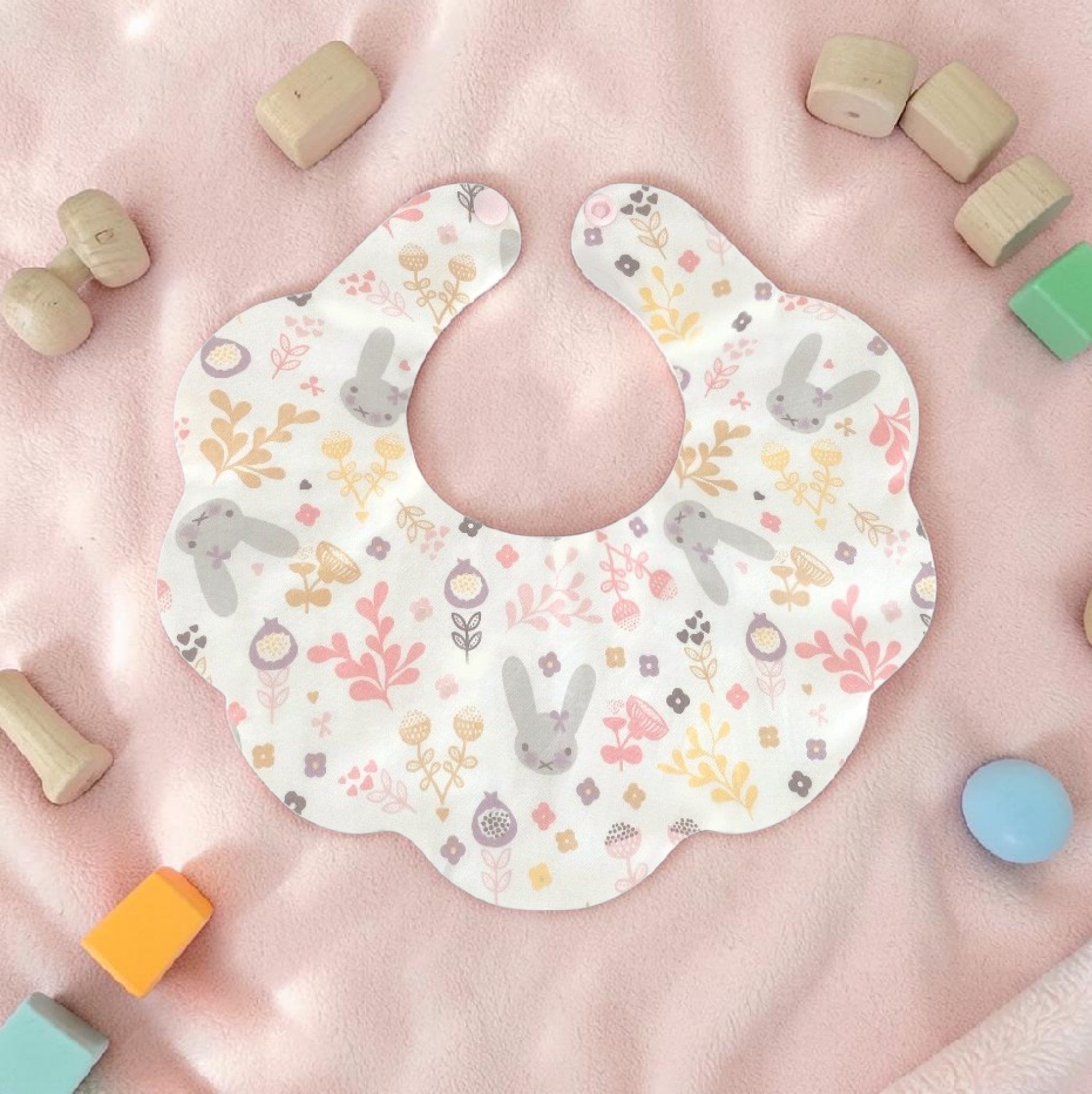 Sweet Garden Bib