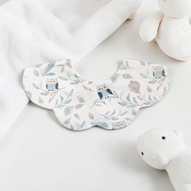 Little Blue Garden Bib