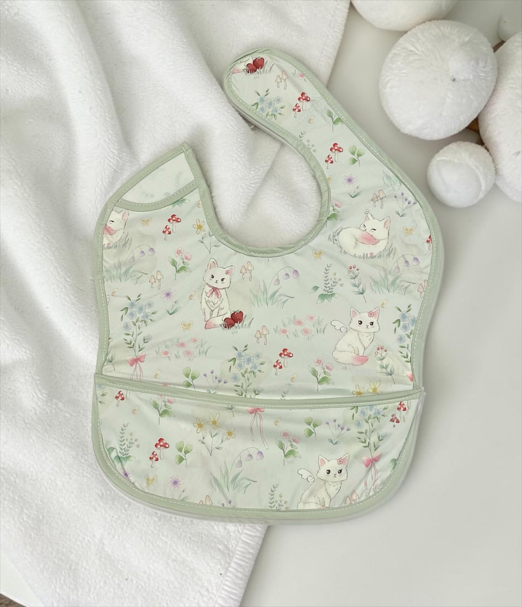 Tiny Tots Bib