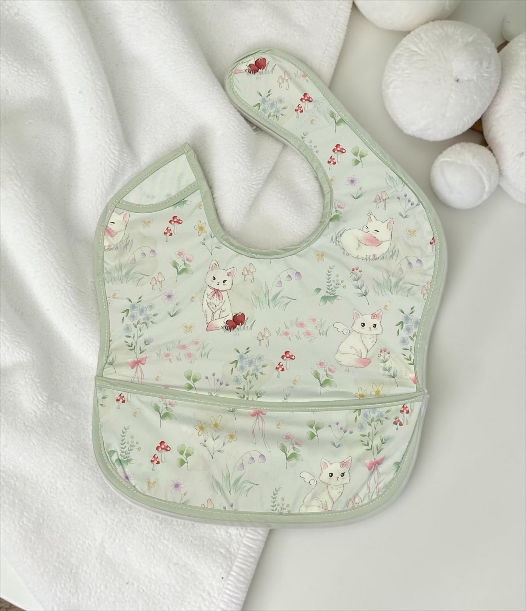 Tiny Tots Bib
