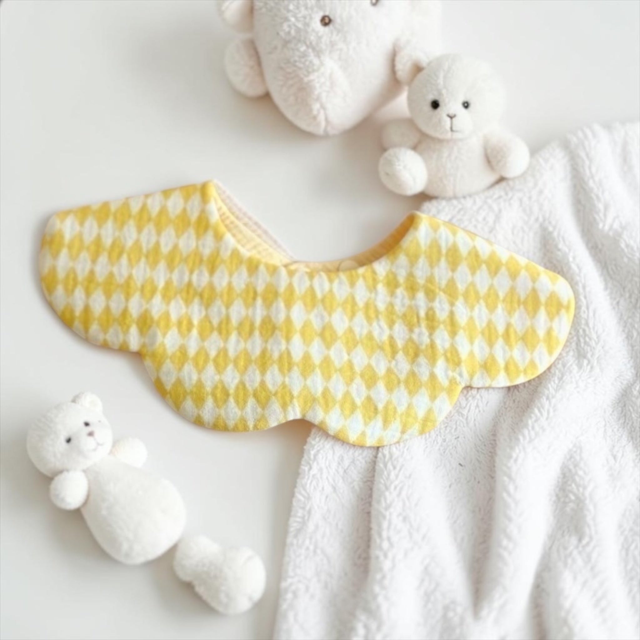 Sunshine Bow Bib Set Of 3